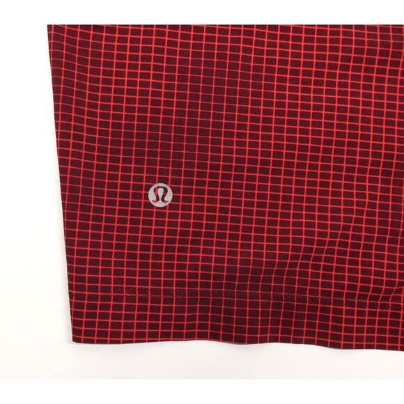 Lululemon Women's Core Shorts Unlined 11" Inseam Red/Black Squares Sz L - Picture 6 of 8